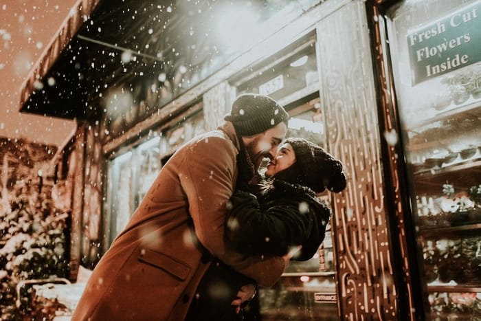 O que significa sonhar que está beijando um amigo