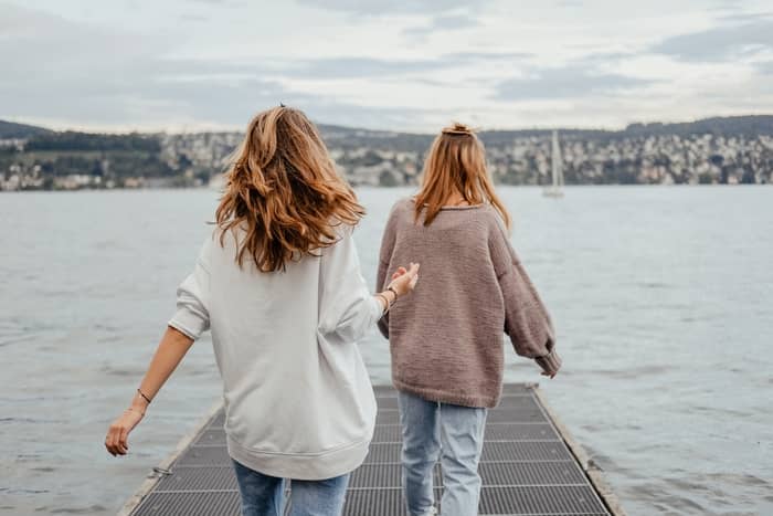 Qual o significado de sonhar com uma ex amiga