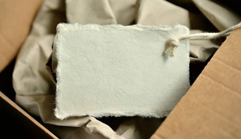 Sonhar com caixa de papelão