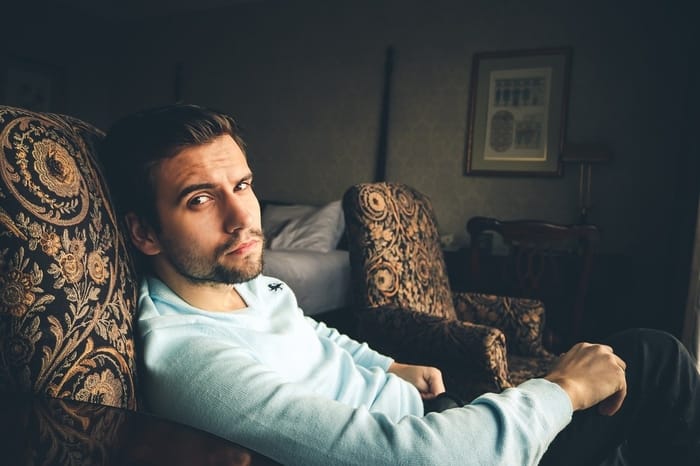 sonhar com um homem bonito é algo bom ou ruim
