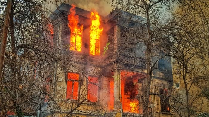 Incêndio no local de trabalho