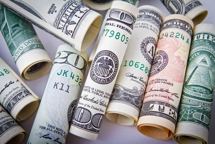 O que significa sonhar que estava roubando dinheiro?