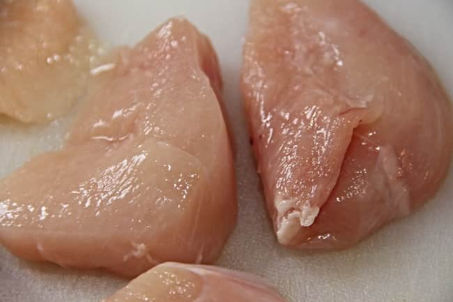 Carne de frango cru