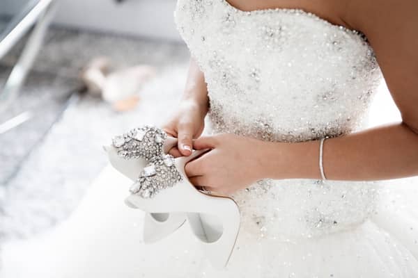 Loja com vestidos de noivas